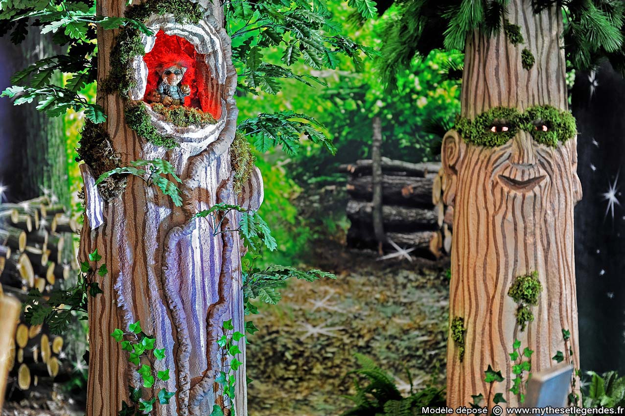 Exhibition The Enchanted Forest (146)